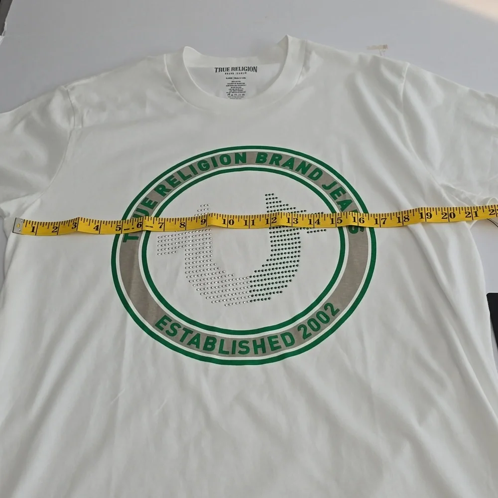 NWT True Religion Graphic Embellished Short Sleeve Tshirt White Size XL